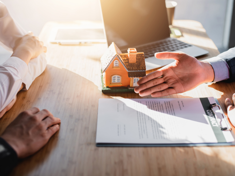 Quy định về hợp đồng chuyển nhượng quyền sử dụng đất