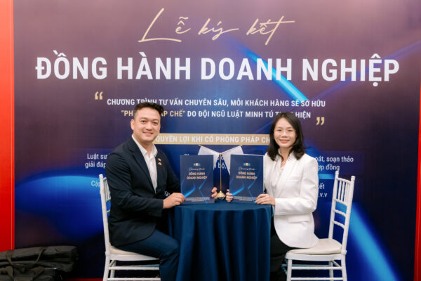 Chị Phạm Thị Nguyên Phương - CÔNG TY CỔ PHẦN 386 HOLDINGS