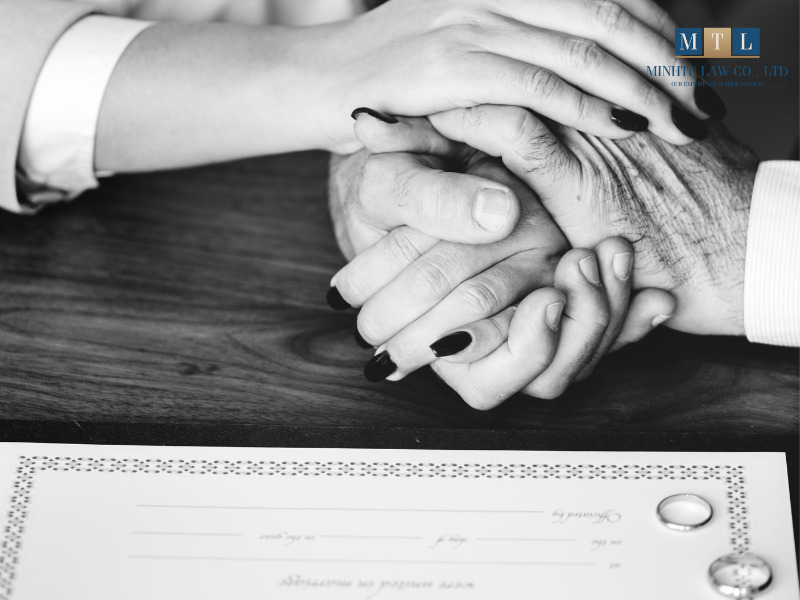 Chồng chết vợ có được thừa kế tài sản riêng của chồng