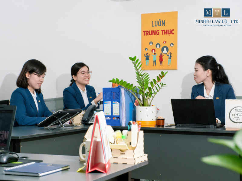 Chồng không chịu chia tài sản