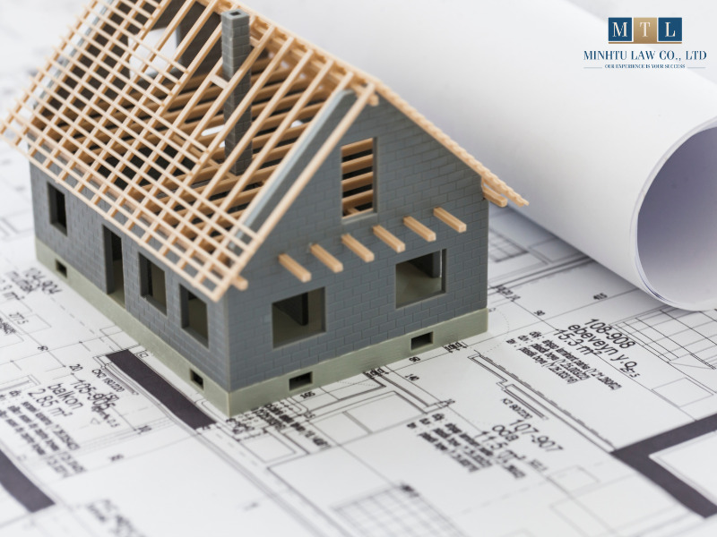 Đất đang tranh chấp có được xây dựng hàng rào không