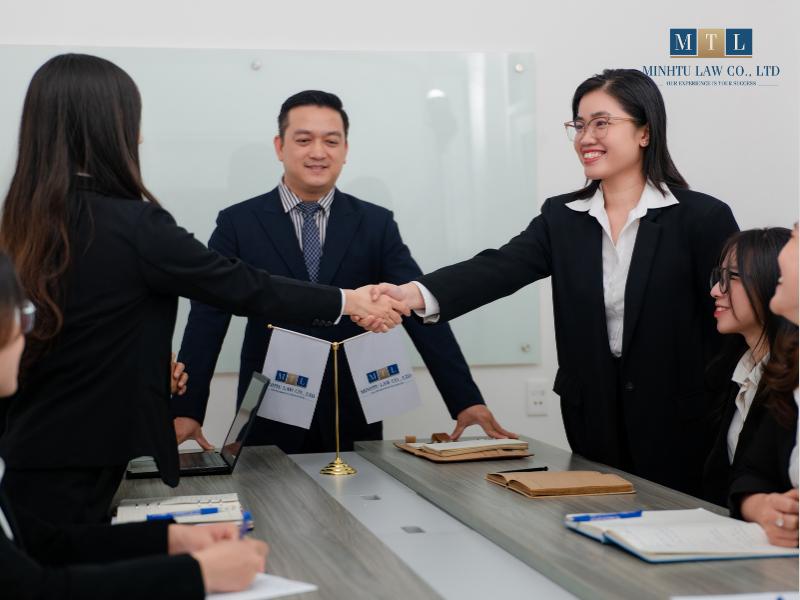 Luật Minh Tú hỗ trợ tư vấn các vấn đề pháp lý và thủ tục hành chính liên quan đến đất đai