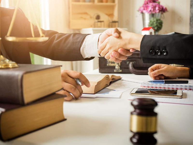 Giải quyết tranh chấp đất đai tại Tòa an