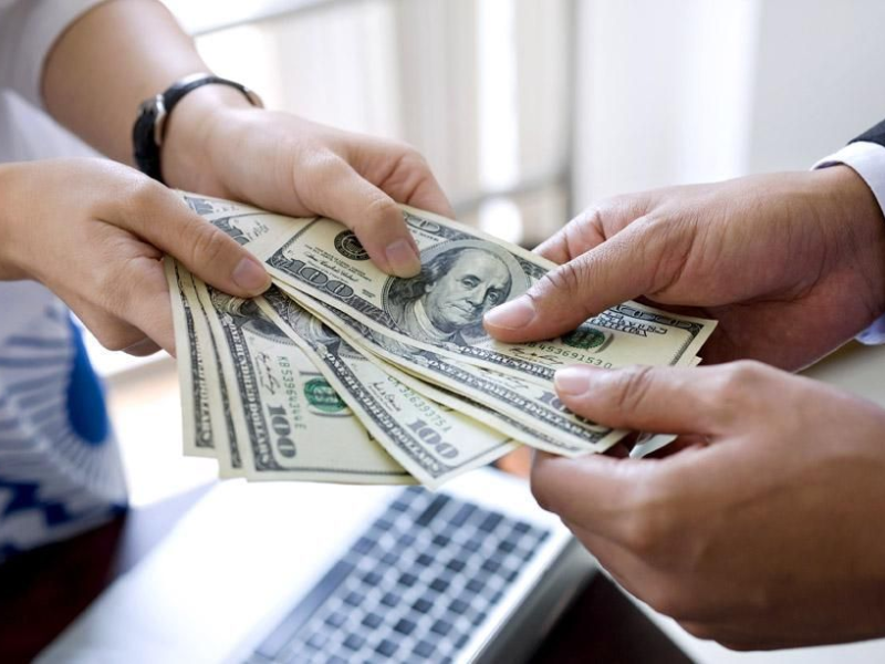 bán cổ phần công ty