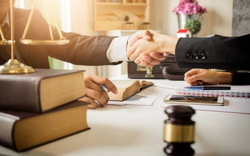 phòng pháp chế doanh nghiệp thuê ngoài