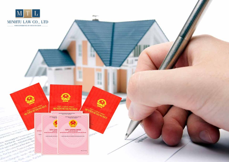 Hồ sơ chuyển nhượng, tặng cho quyền sử dụng đất phải được công chứng hoặc chứng thực